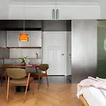 Wyspa 12 * بوزنان